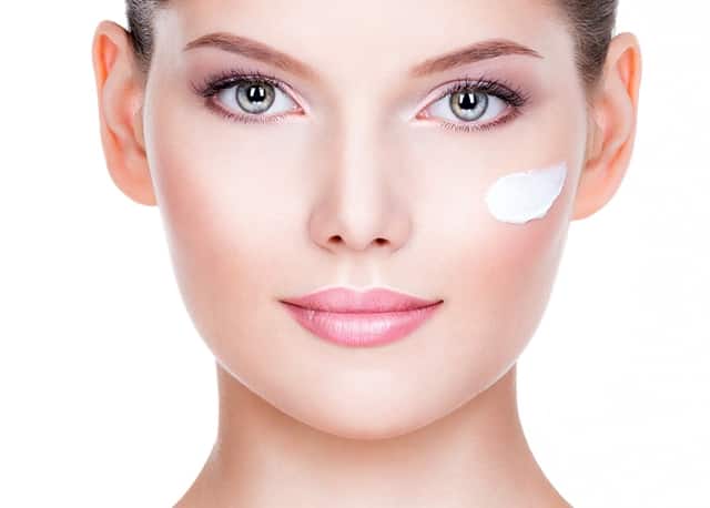 政务服务工作者主动服务