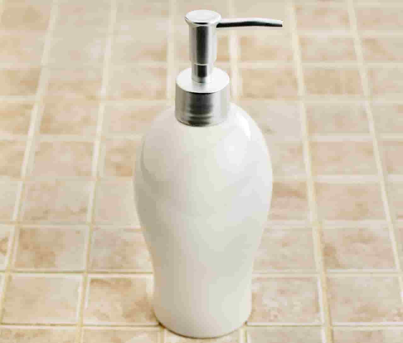 丰田中巴空调格在哪里